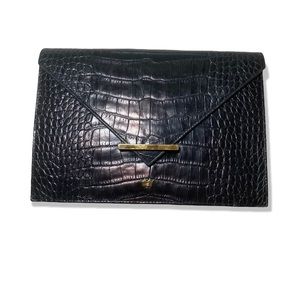 Elaine Turner black leather clutch